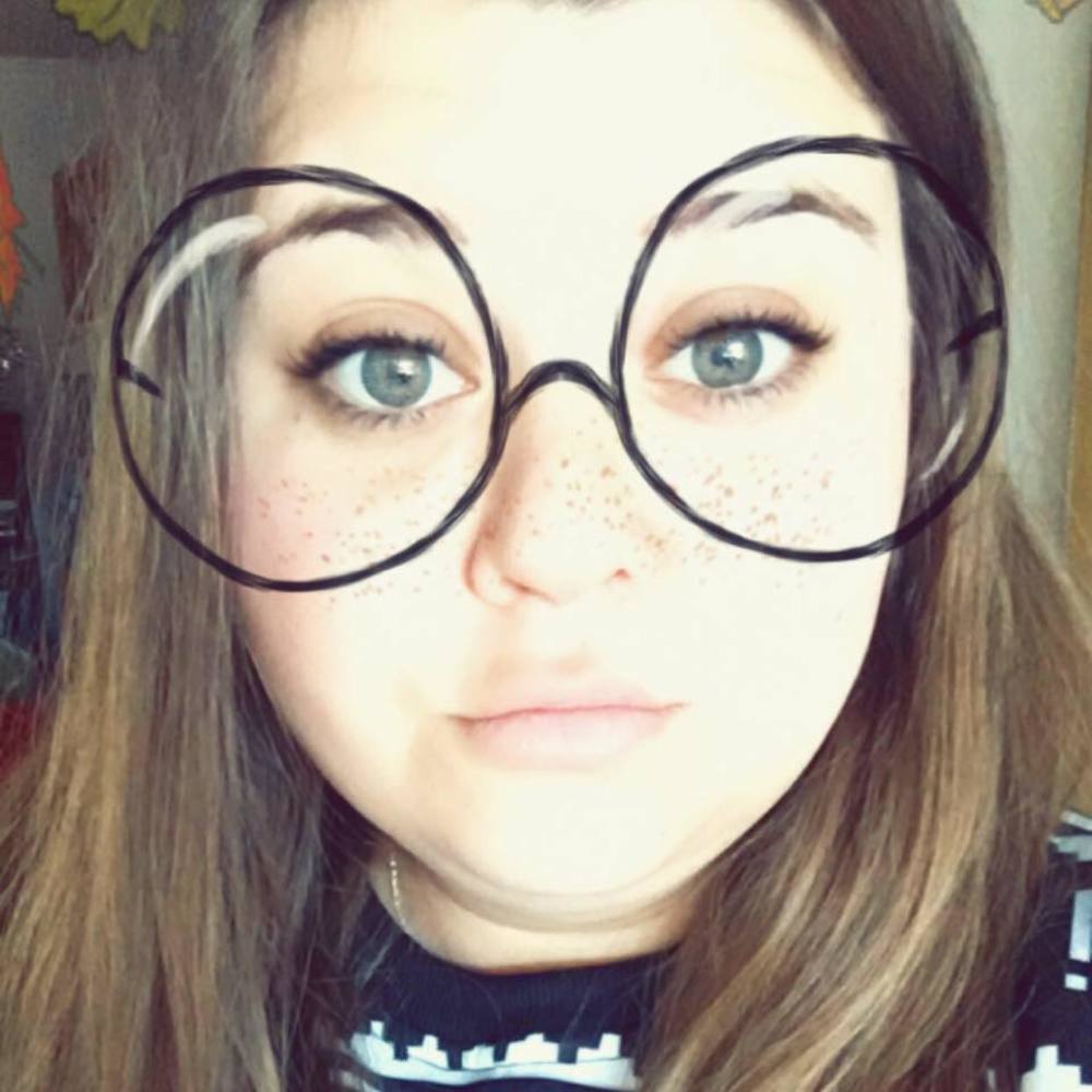 Meet your Posher, Liz